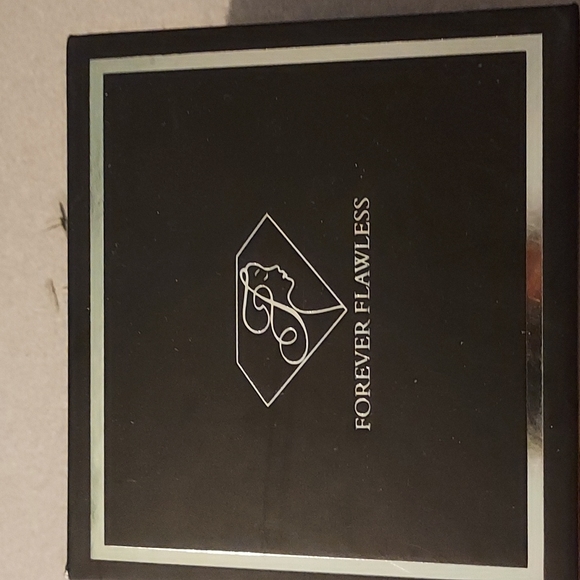 Forever Flawless Diamond Infused Age-Defying Thermal Mask